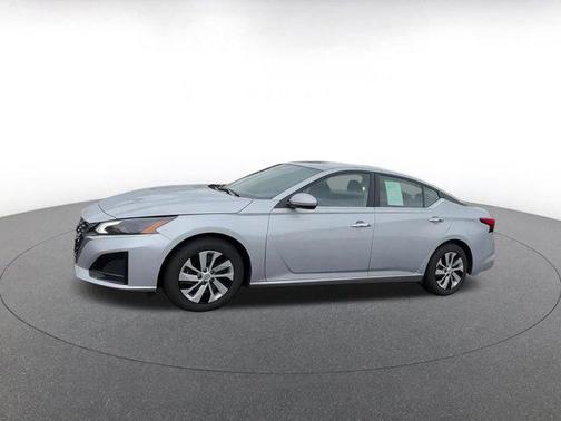 2023 Nissan Altima S FWD
