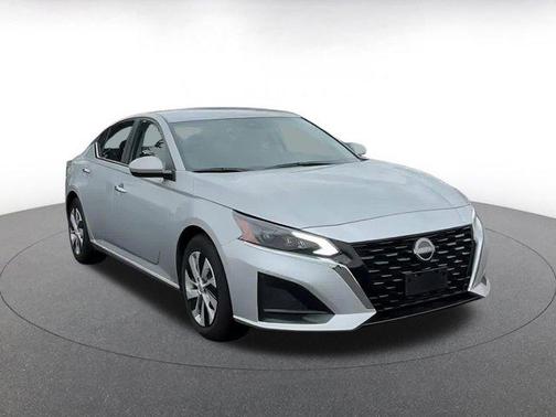 2023 Nissan Altima S FWD