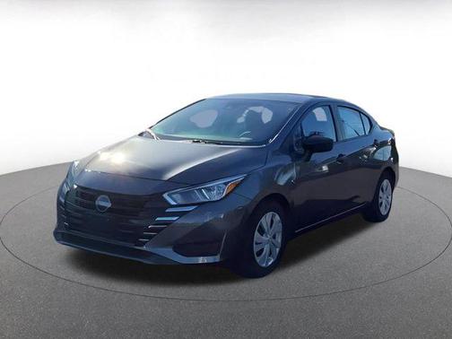2024 Nissan Versa 1.6 S