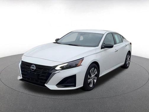 2024 Nissan Altima S FWD