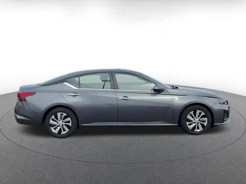 2023 Nissan Altima S FWD