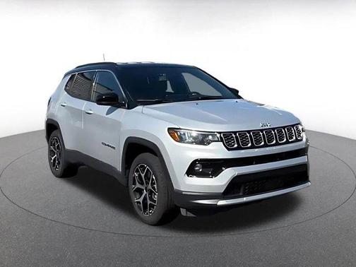 Silver Zynith Metallic Clearcoat 2025 Jeep Compass Limited