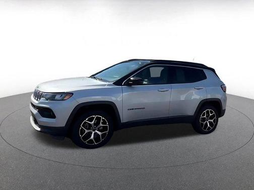 Silver Zynith Metallic Clearcoat 2025 Jeep Compass Limited