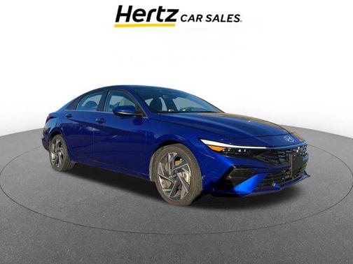 2025 Hyundai ELANTRA SEL