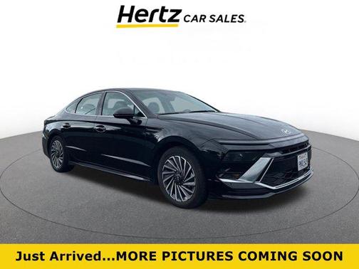 2024 Hyundai SONATA Hybrid SE