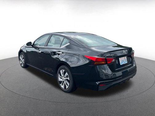 2023 Nissan Altima S FWD