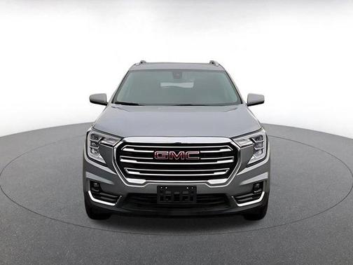 Sterling Metallic 2024 GMC Terrain SLT