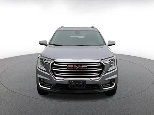 Sterling Metallic 2024 GMC Terrain SLT