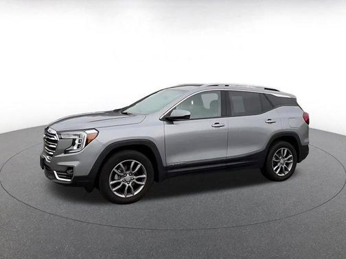 Sterling Metallic 2024 GMC Terrain SLT