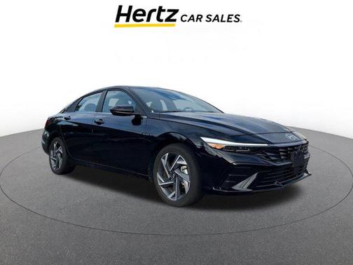 2025 Hyundai ELANTRA SEL