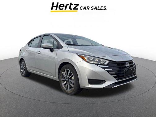 Brilliant Silver Metallic 2025 Nissan Versa 1.6 SV