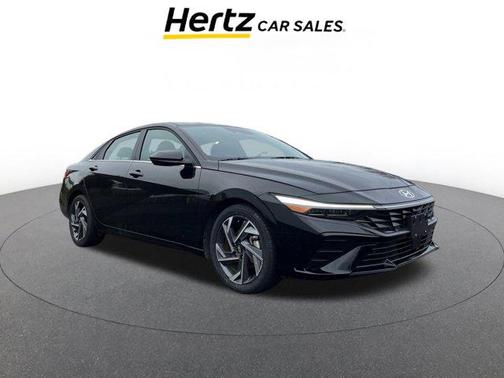 2025 Hyundai ELANTRA SEL