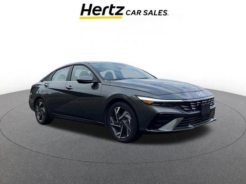 2025 Hyundai ELANTRA SEL