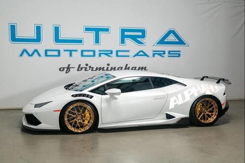 WHITE 2015 Lamborghini Huracan LP610-4