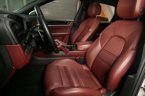 2024 Porsche Cayenne Cayenne