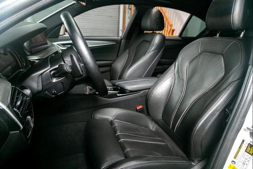 WHITE 2019 BMW 540 540i Sedan