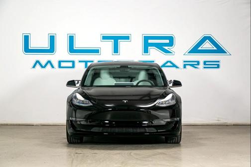 2019 Tesla Model 3 Mid Range