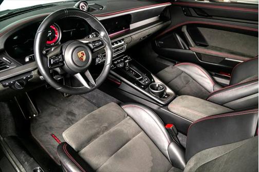 2023 Porsche 911 Carrera 4 GTS