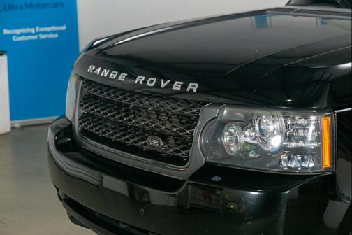 Santorini Black 2011 Land Rover Range Rover HSE
