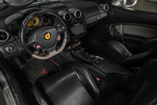 2012 Ferrari California Base