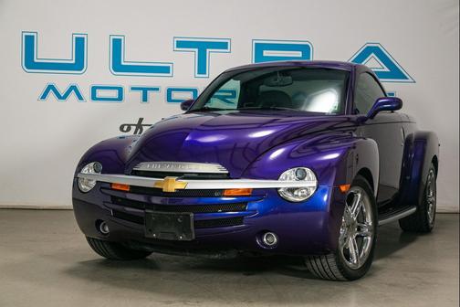 2004 Chevrolet SSR Reg Cab 116.0'' WB LS
