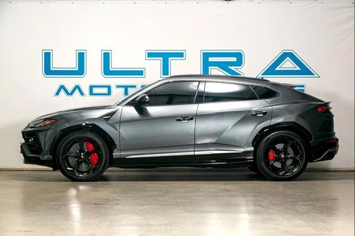 2019 Lamborghini Urus AWD