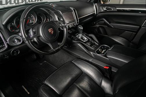 2012 Porsche Cayenne Cayenne