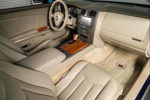 2004 Cadillac XLR Base