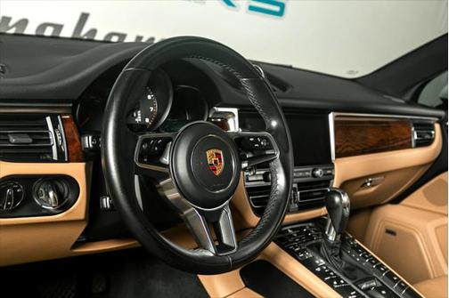 2019 Porsche Macan Base