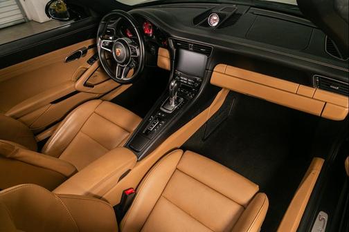 2018 Porsche 911 Carrera S