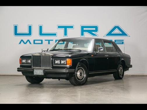 BLACK 1985 Rolls-Royce Silver Spur