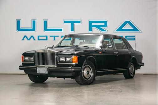 BLACK 1985 Rolls-Royce Silver Spur