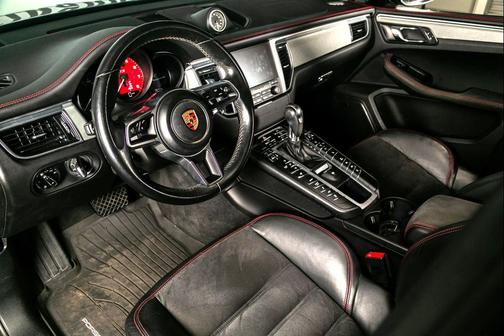 2017 Porsche Macan GTS