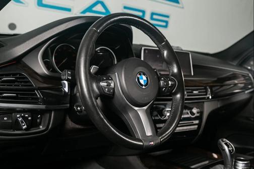 BLACK 2018 BMW X5 xDrive50i