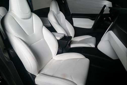 2018 Tesla Model X 75D AWD