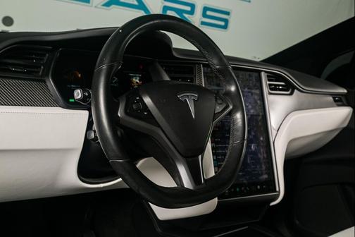 2018 Tesla Model X 75D AWD