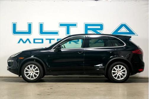 2013 Porsche Cayenne Base