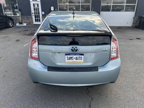 2013 Toyota Prius Three