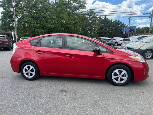 Barcelona Red Metallic 2015 Toyota Prius Four