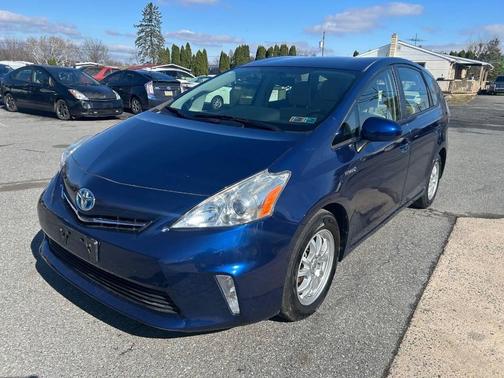 2012 Toyota Prius v Three