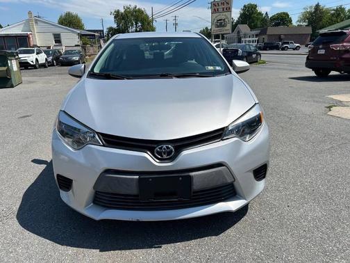 Classic Silver Metallic 2014 Toyota Corolla LE