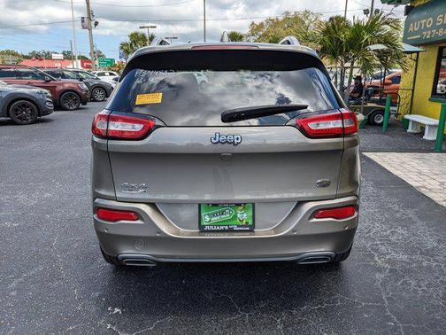 2016 Jeep Cherokee Overland