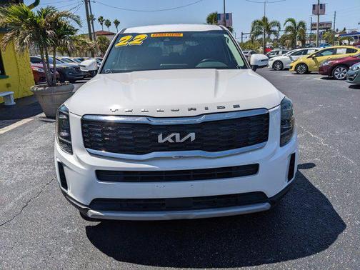 2022 Kia Telluride LX