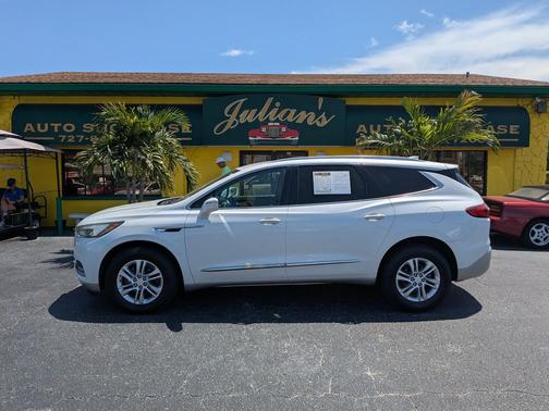 White Frost Tricoat 2018 Buick Enclave Essence