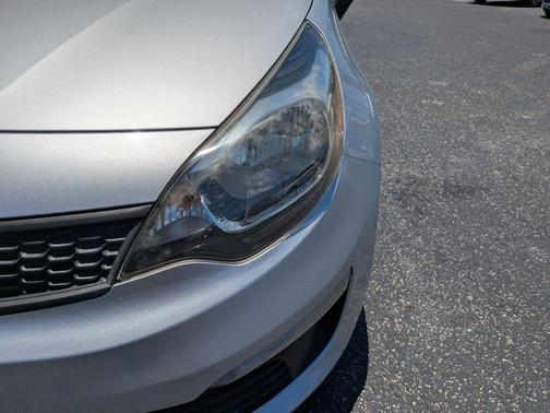 Bright Silver 2017 Kia Rio LX