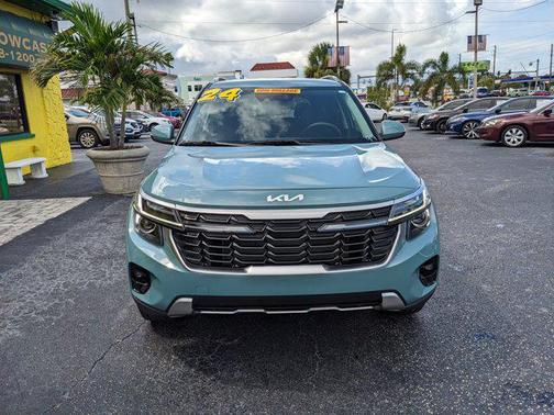 2024 Kia Seltos EX