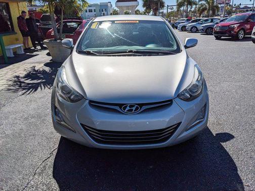 2015 Hyundai ELANTRA Limited