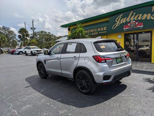 2022 Mitsubishi Outlander Sport LE