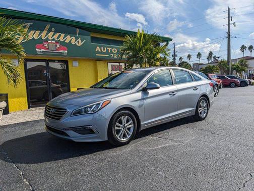 2015 Hyundai SONATA SE