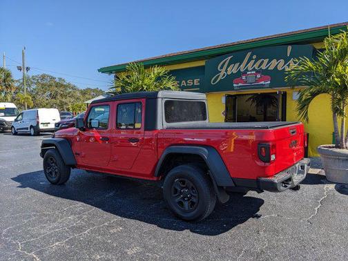 2021 Jeep Gladiator Sport